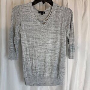 Lety & Me Gray V-Neck 3/4 Sleeve Knit Top Medium Womens Casual Wear